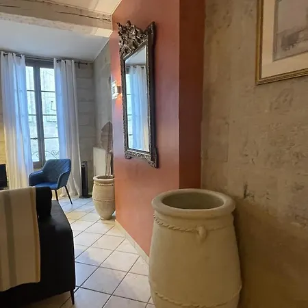 Le Cherche Midi - Appartement centre historique d'Uzès Extérieur photo